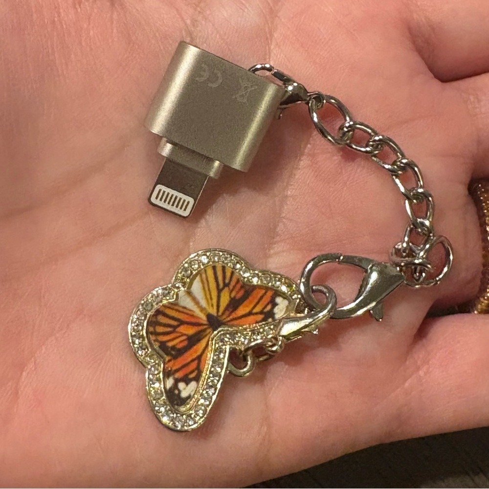 Micro SD Card Reader Adapter with Butterfly Charm Keychain for iphone/ipad/ipods